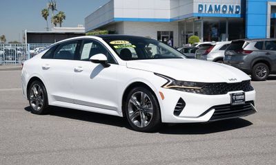 2023 Kia K5 EX
