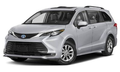 2021 Toyota Sienna XLE