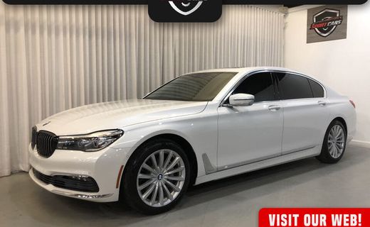 2016 BMW 740i