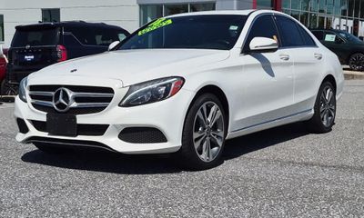 2018 Mercedes-Benz C-Class C300 4M