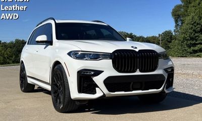 2021 BMW X7 M50i