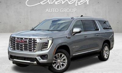 2025 GMC Yukon XL Denali