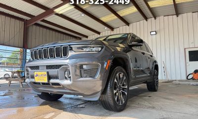 2022 Jeep Grand Cherokee Overland
