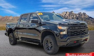 2022 Chevrolet Silverado Trail Boss Custom