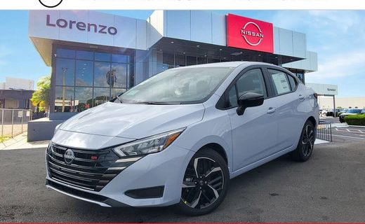 2025 Nissan Versa SR