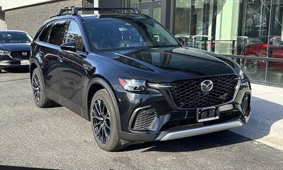 2025 Mazda CX-70 Premium Plus Package
