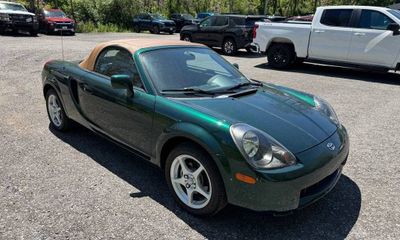2002 Toyota MR2 Spyder
