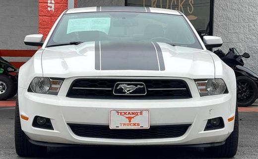 2010 Ford Mustang Base
