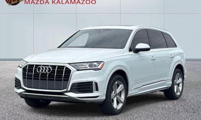 2022 Audi Q7 Quattro Premium