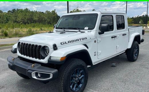 2026 Jeep Gladiator Sport