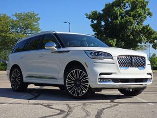 2022 Lincoln Aviator Black Label