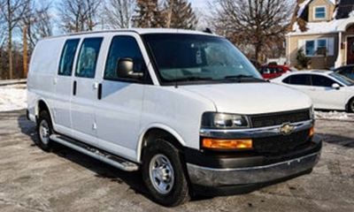 2017 Chevrolet Express LT