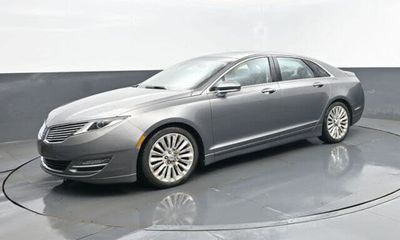 2014 Lincoln MKZ Base