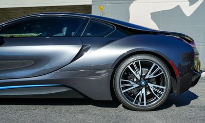 2015 BMW I8 Coupe
