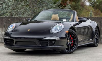 2014 Porsche 911 S Cabriolet 4S