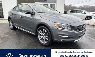 2016 Volvo S60 Cross Country Platinum