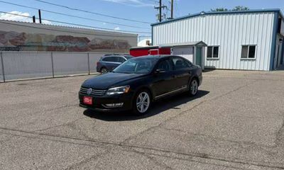 2015 Volkswagen Passat SE