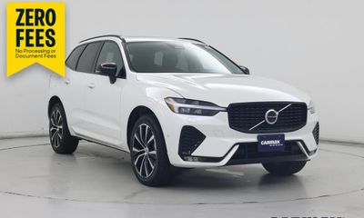 2024 Volvo XC60 Ultimate Dark