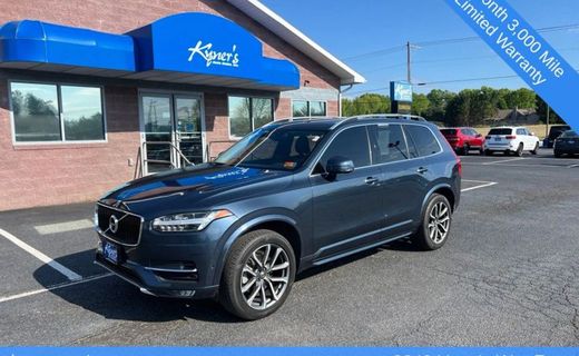 2018 Volvo XC90 Momentum