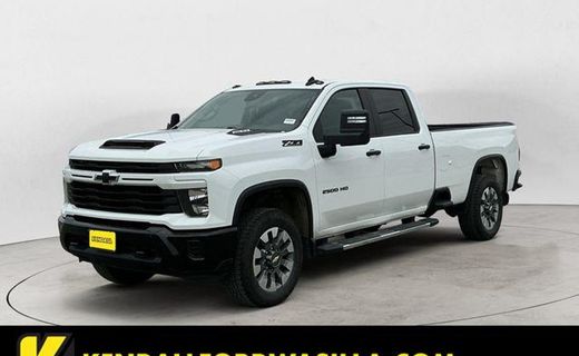 2024 Chevrolet Silverado HD Custom