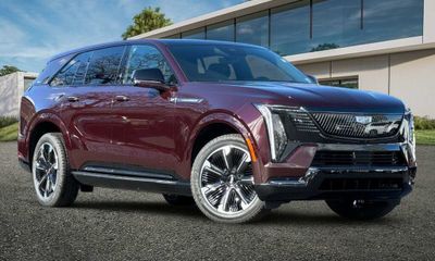 2025 Cadillac Escalade IQ Sport 1