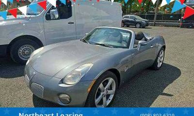 2006 Pontiac Solstice Convertible