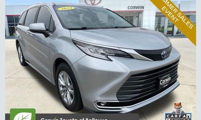2024 Toyota Sienna Limited