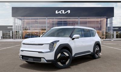 2026 Kia EV9 Wind