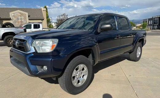 2013 Toyota Tacoma Delux