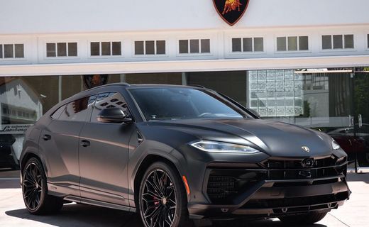 2025 Lamborghini Urus SE