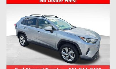 2020 Toyota RAV4 Limited HV