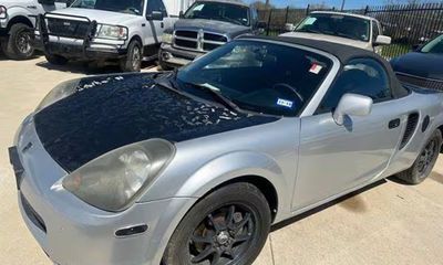 2001 Toyota MR2 Spyder