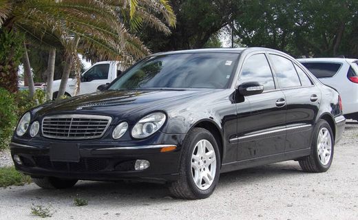 2004 Mercedes-Benz E-Class E320