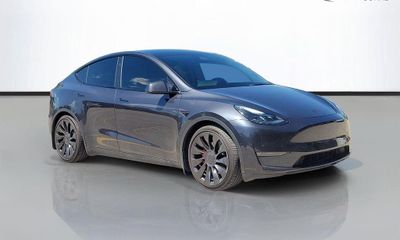 2024 Tesla Model Y Performance
