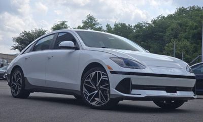 2024 Hyundai Ioniq 6 SEL