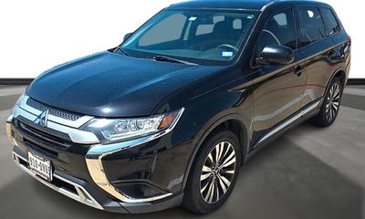 2019 Mitsubishi Outlander ES