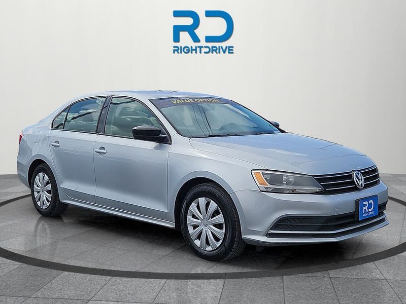 2015 Volkswagen Jetta — a typically priced live listing
