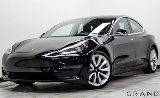 2020 Tesla Model 3 Long Range