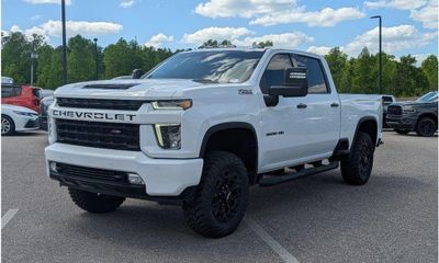 2022 Chevrolet Silverado HD LTZ