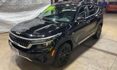 2022 Kia Seltos S Nightfall Edition