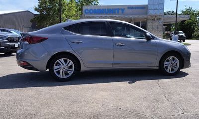 2019 Hyundai Elantra