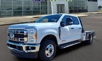 2023 Ford F-350 Lariat