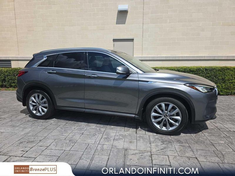 2022 Infiniti QX50 — a typically priced live listing
