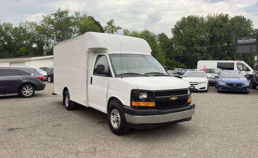 2017 Chevrolet Express 3500 Cutaway 139