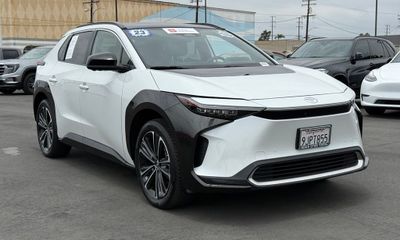 2023 Toyota BZ4X Limited