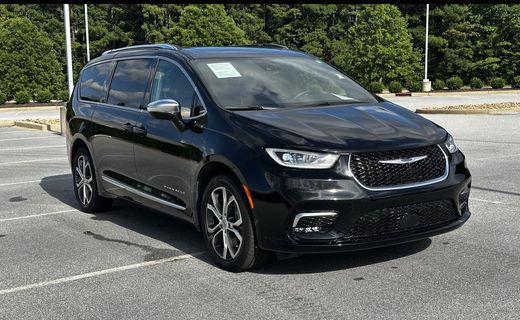 2025 Chrysler Pacifica Pinnacle