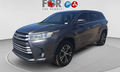 2019 Toyota Highlander LE Plus
