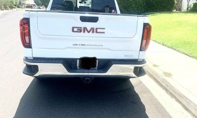 2021 GMC Sierra SLT