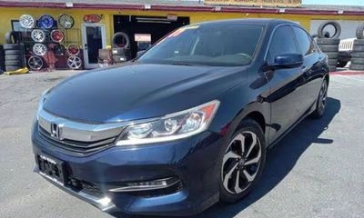 2017 Honda Accord EX L Navi