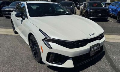 2025 Kia K5
